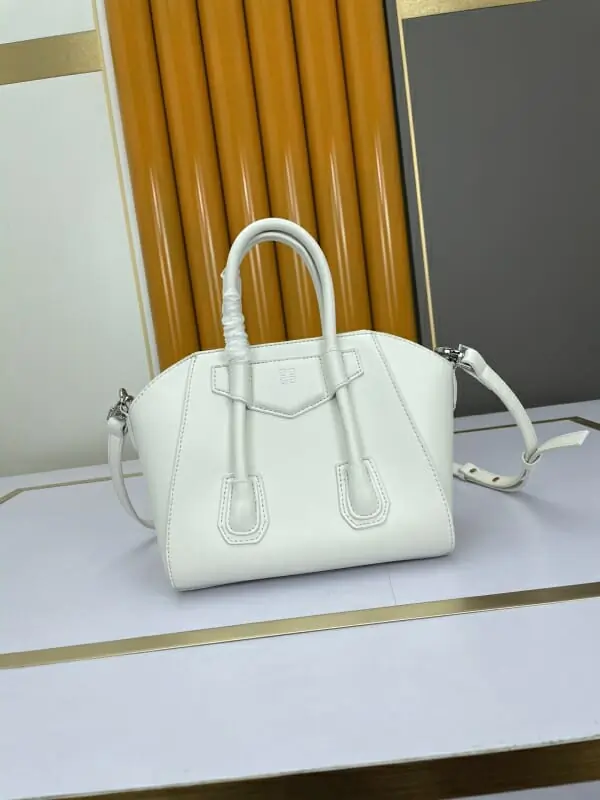 givenchy aaa qualite sac a main  pour femme s_10762351